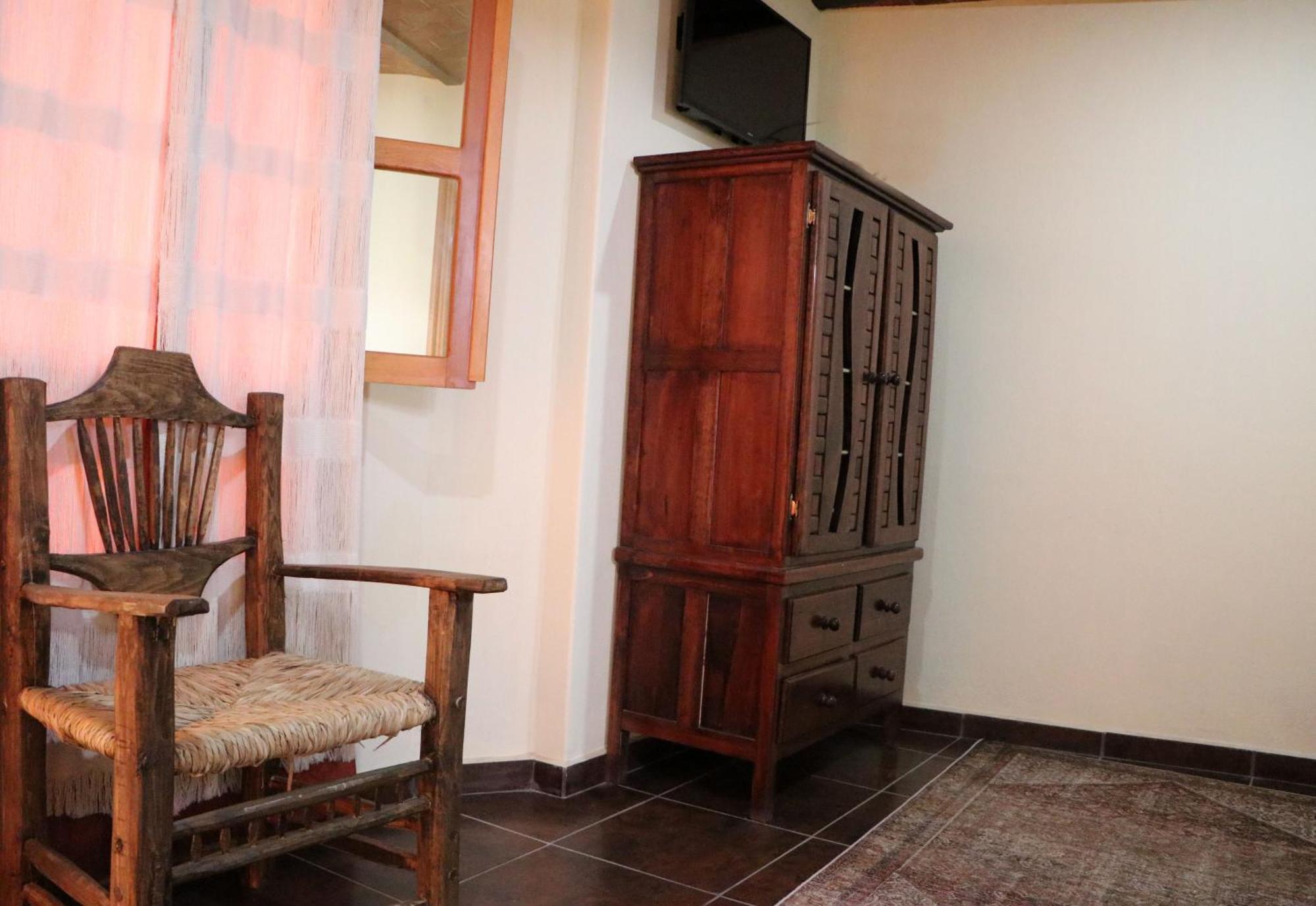 Hotel Castillo Santa Cecilia 타팔파 외부 사진
