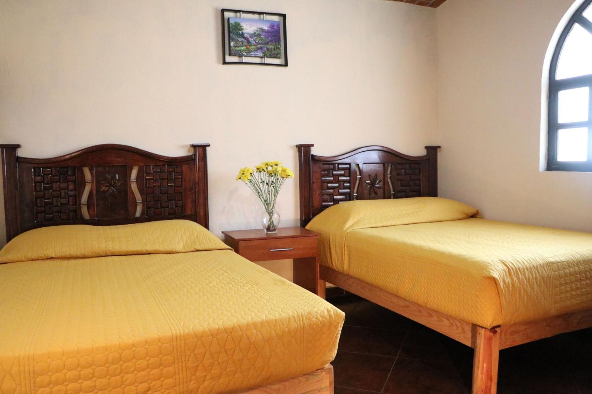Hotel Castillo Santa Cecilia 타팔파 외부 사진