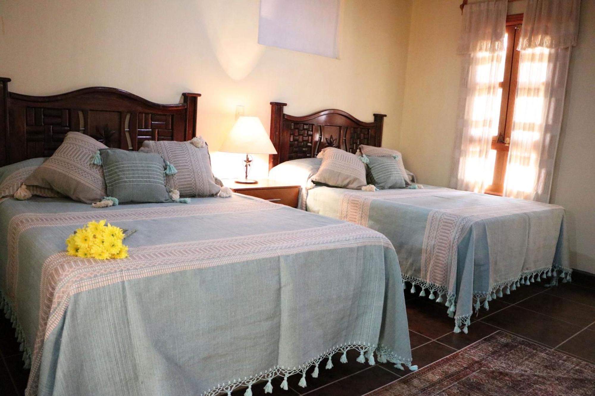 Hotel Castillo Santa Cecilia 타팔파 외부 사진